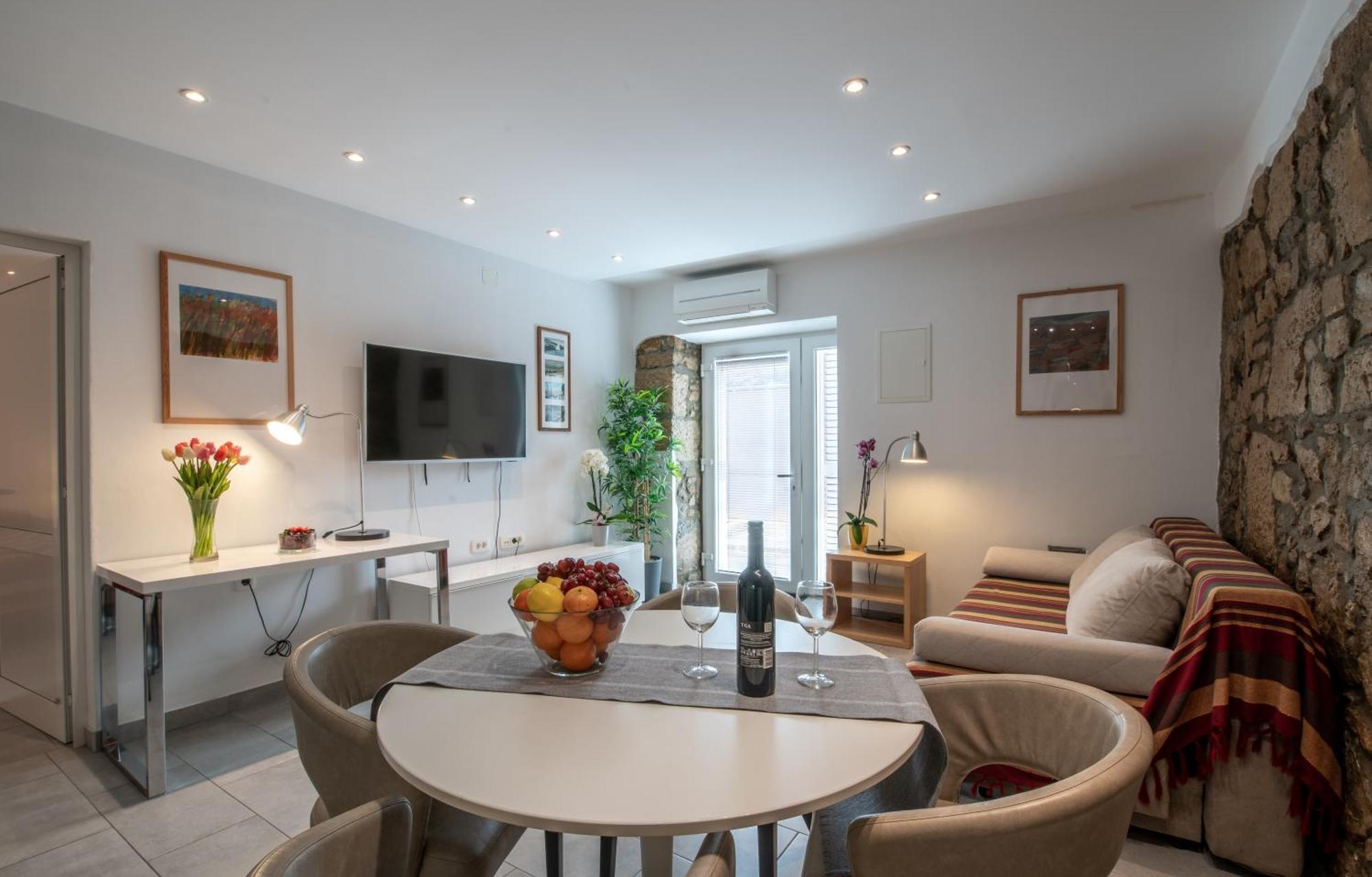 Relax House Rosemary Apartment Draga Bascanska Ngoại thất bức ảnh
